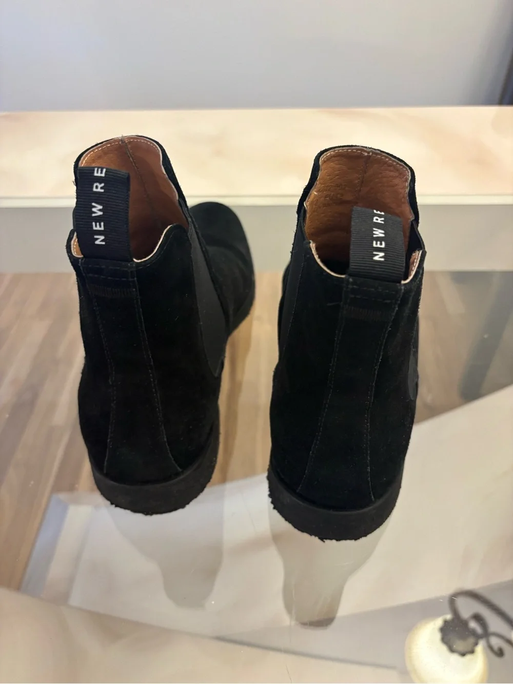 N/A classic black